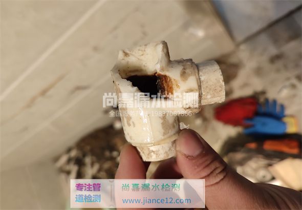 乌兰浩特引起漏水的原因有哪些？